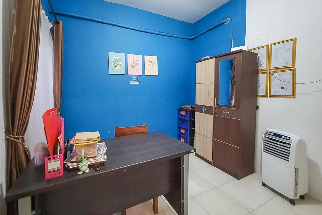 Syafa Homestay Syariah Mitra Reddoorz Tuban  外观 照片